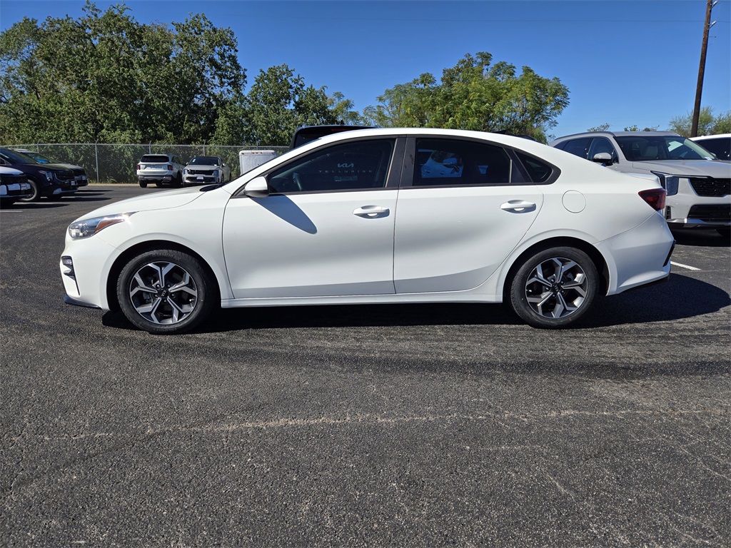 2021 Kia Forte LXS White at Durrett Motor Company
