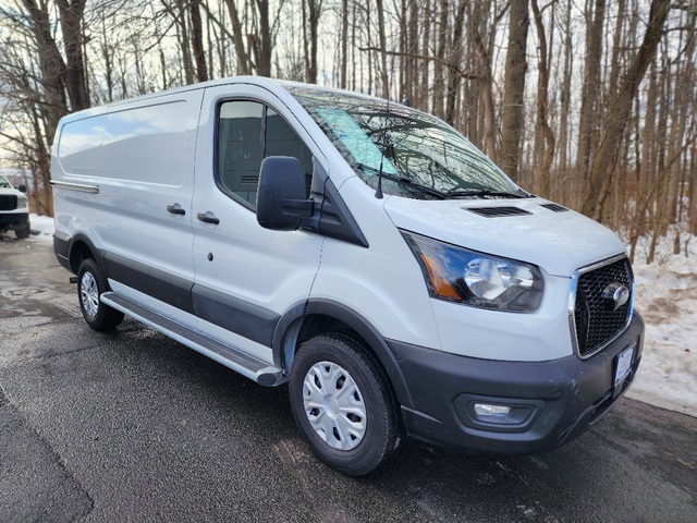 2025 Ford Transit Cargo 250 Low Roof RWD