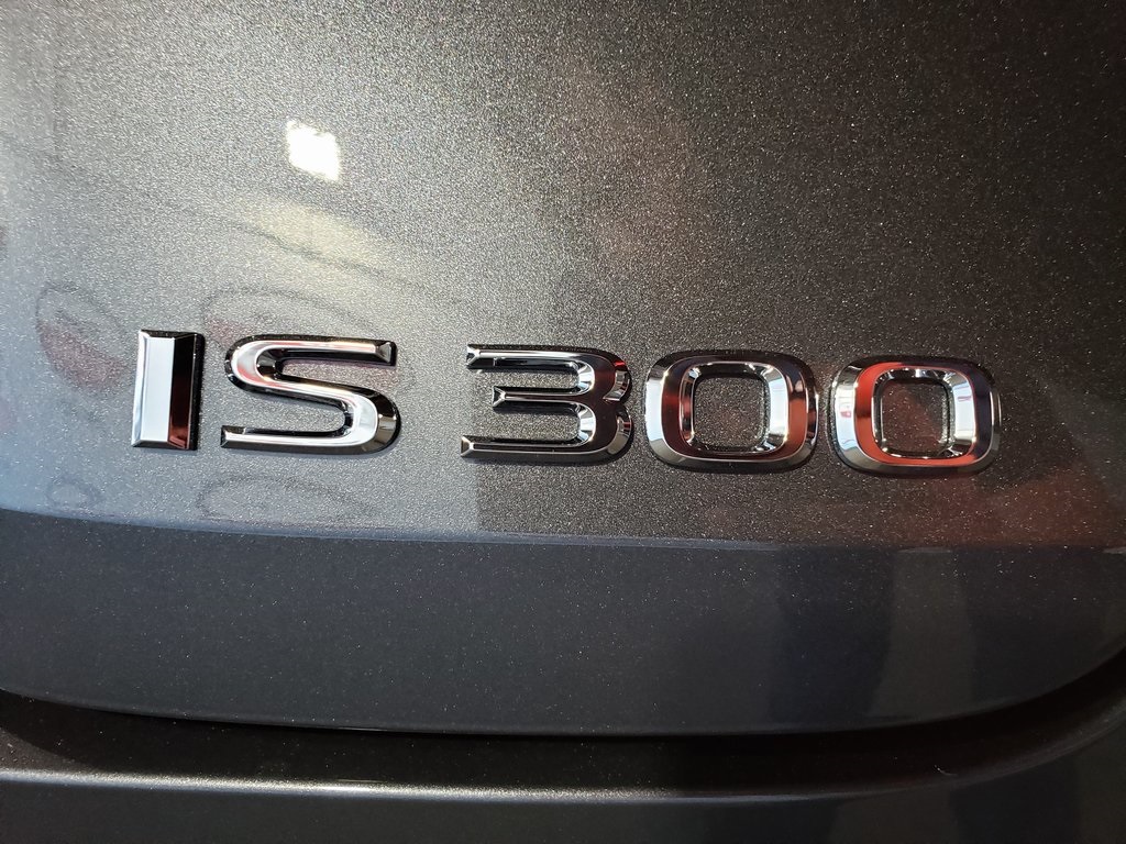 Thumbnail: 2025 Lexus IS - 11