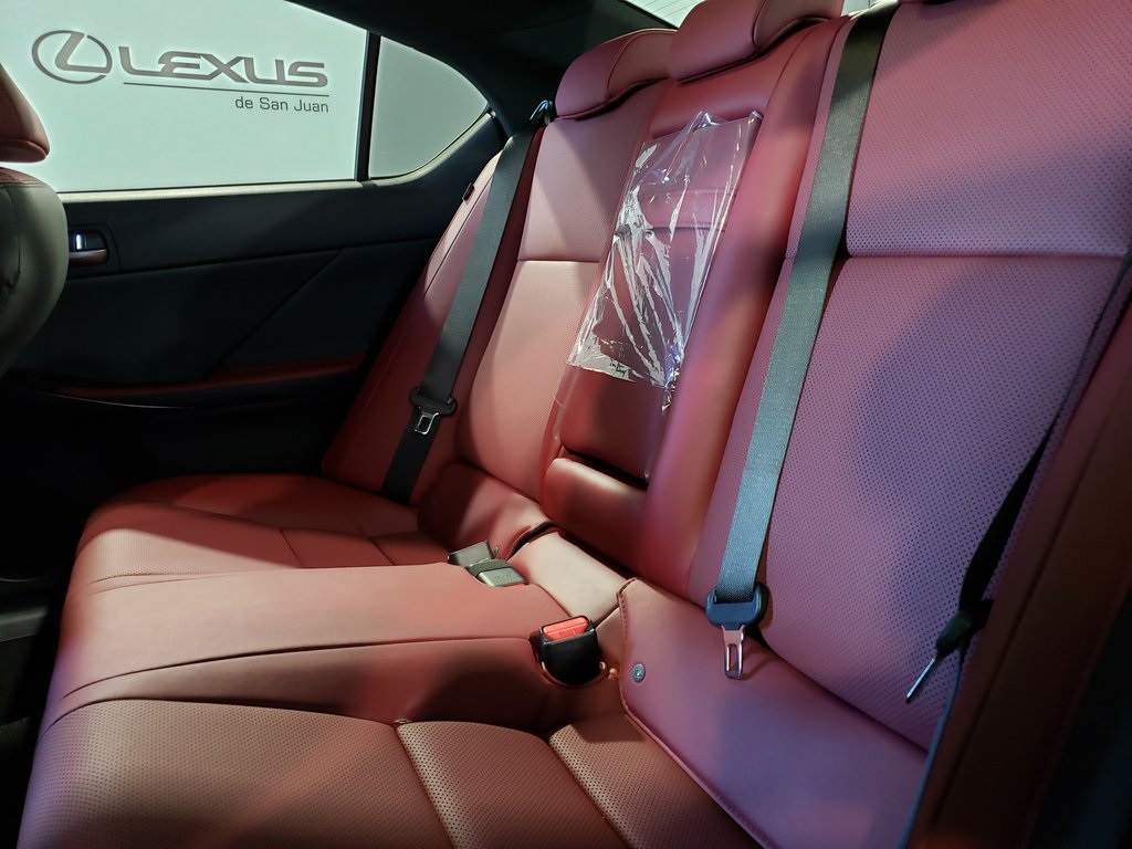 Thumbnail: 2025 Lexus IS - 28