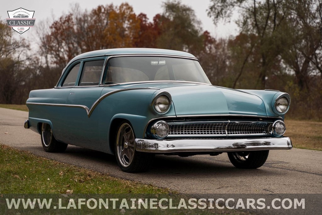 1955 Ford Fairlane 11