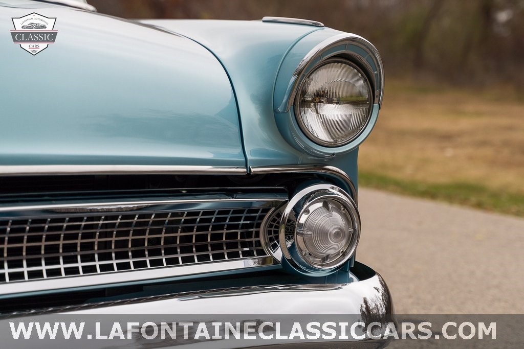 1955 Ford Fairlane 16
