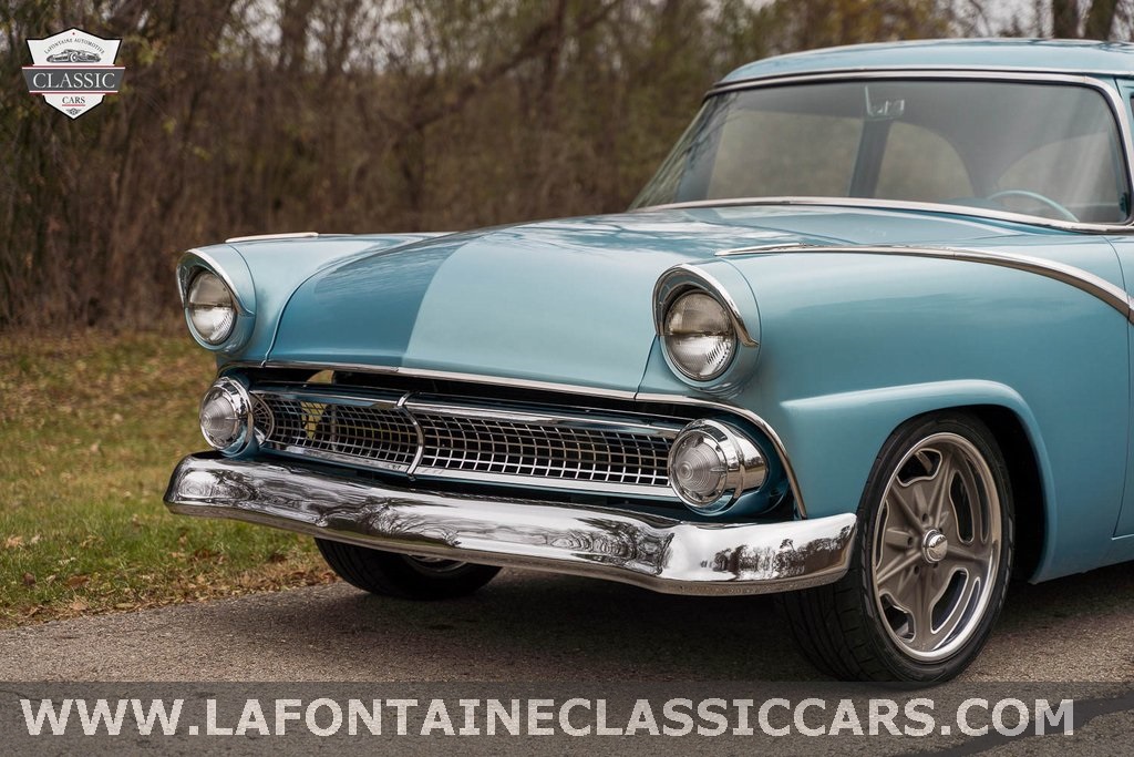 1955 Ford Fairlane 17