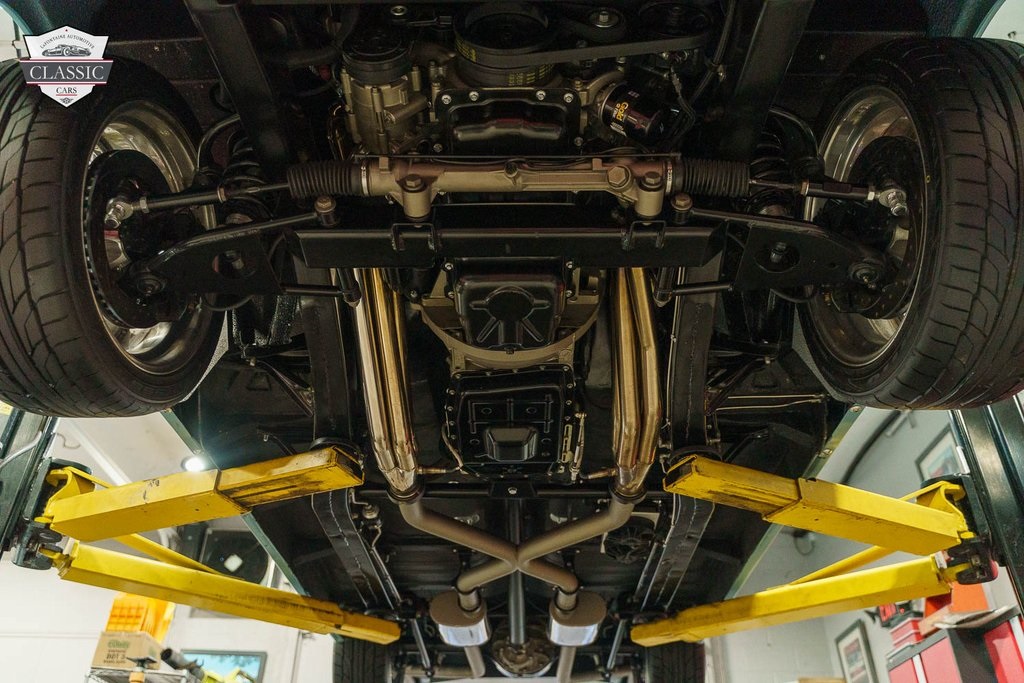 1955 Ford Fairlane 2