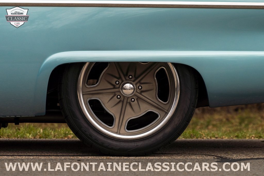 1955 Ford Fairlane 22