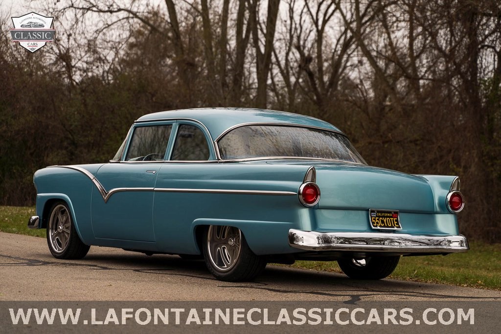 1955 Ford Fairlane 24