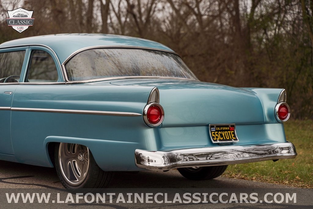 1955 Ford Fairlane 25