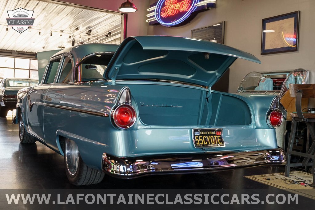 1955 Ford Fairlane 73
