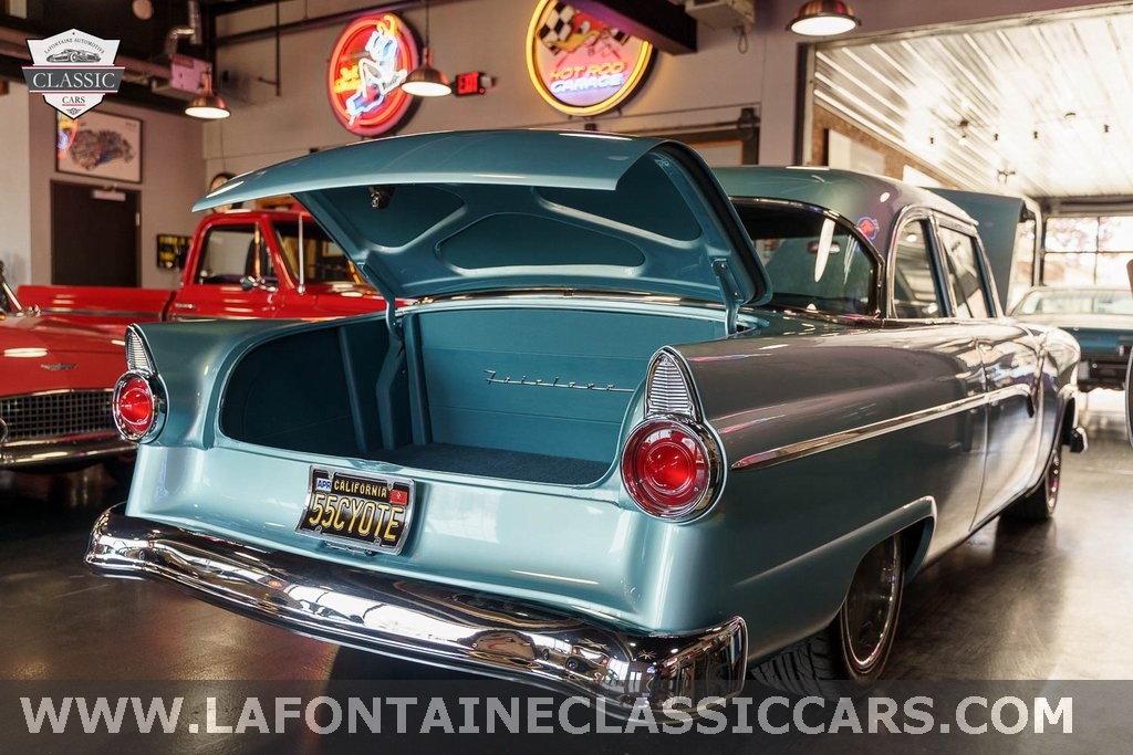 1955 Ford Fairlane 74