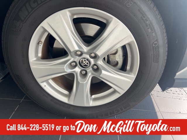 2024 Toyota Highlander LE Silver at Don McGill Toyota