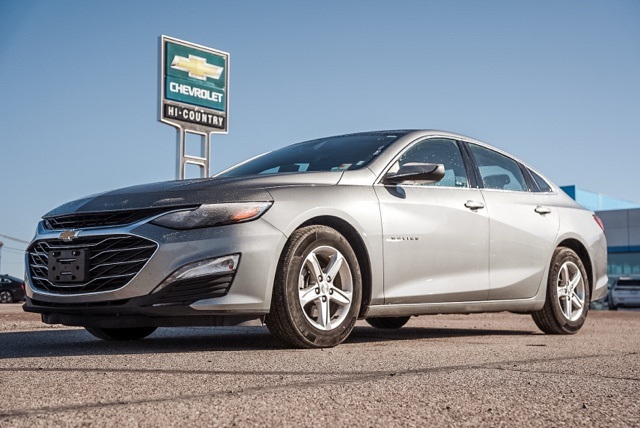 2023 Chevrolet Malibu LT with 1LT FWD
