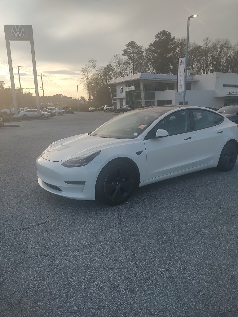 2022 Tesla Model 3 Long Range AWD