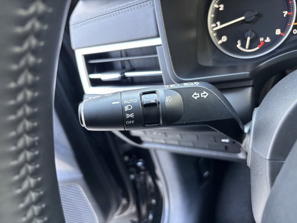 Used Car 2024 Mitsubishi Outlander  For Sale Under $30,000 In Austin, Texas