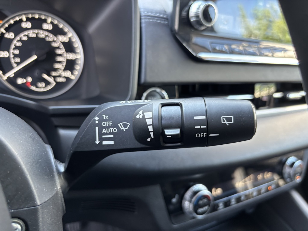 Used Car 2024 Mitsubishi Outlander  For Sale Under $30,000 In Austin, Texas