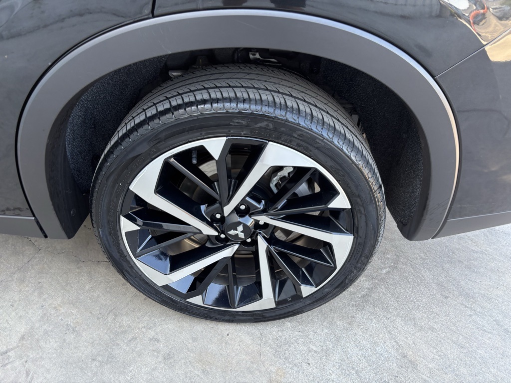 Used Car 2024 Mitsubishi Outlander  For Sale Under $30,000 In Austin, Texas