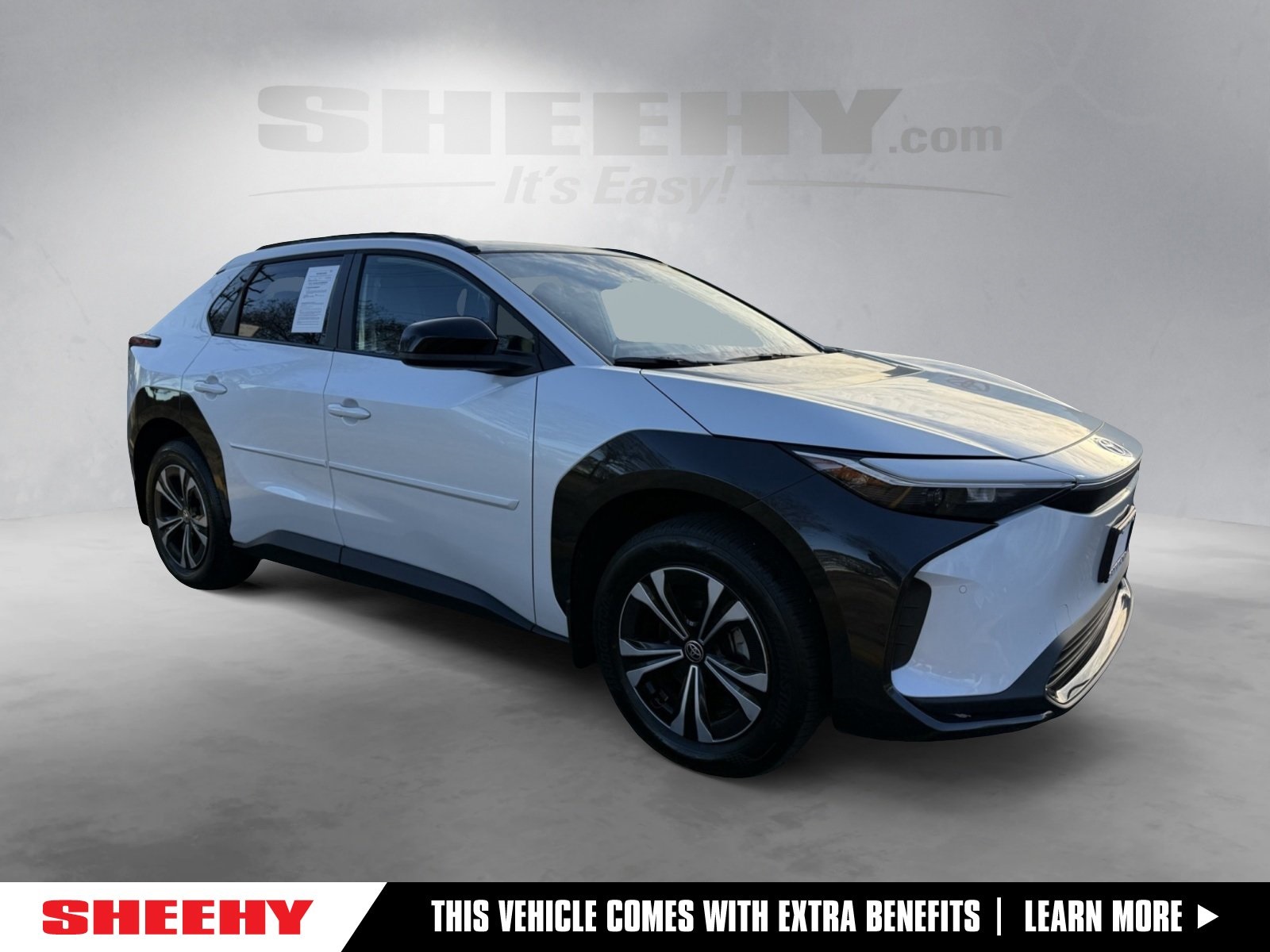 2024 Toyota bZ4X XLE FWD