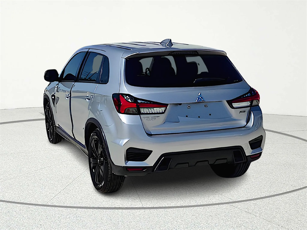 2025 Mitsubishi Outlander Sport 2.0 LE - 4