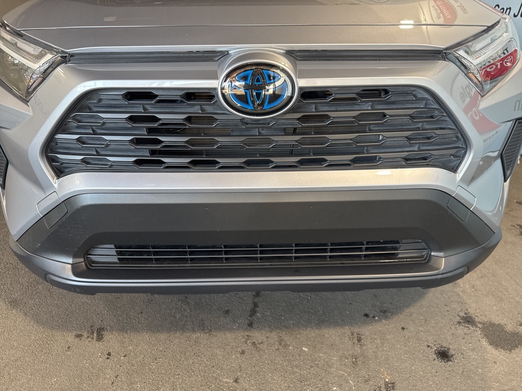Thumbnail: 2023 Toyota RAV4 - 11