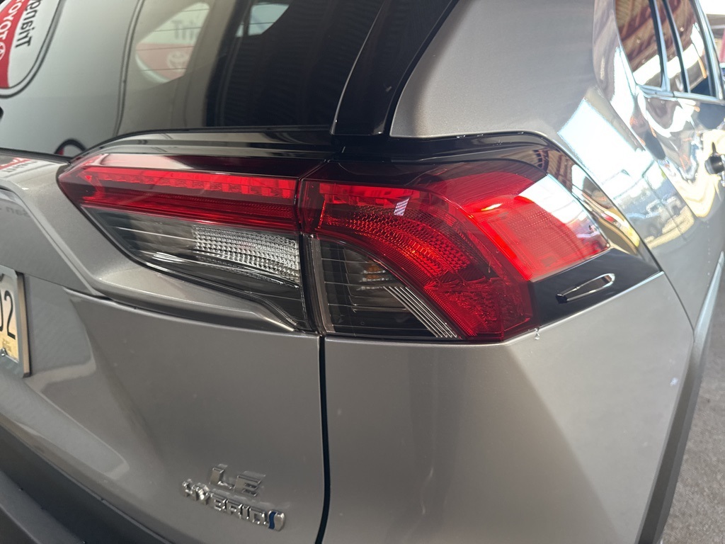 Thumbnail: 2023 Toyota RAV4 - 15