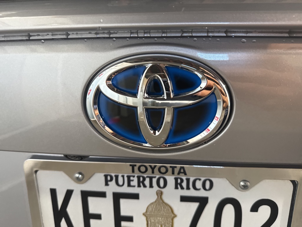 Thumbnail: 2023 Toyota RAV4 - 20