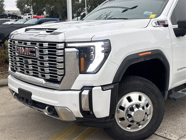2025 GMC Sierra 3500HD Denali White at Big Star Buick GMC