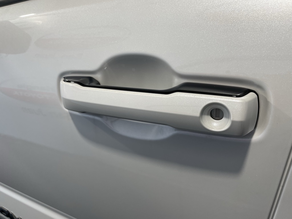 Thumbnail: 2025 Toyota Tacoma - 14