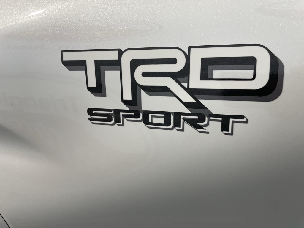 Thumbnail: 2025 Toyota Tacoma - 15