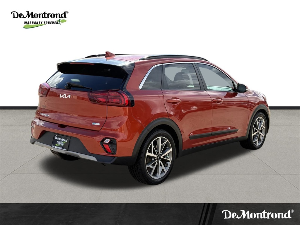 2022 Kia Niro Touring Orange at Community Kia