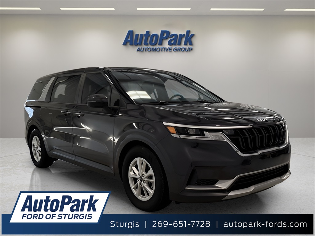 2022 Kia Carnival LX FWD