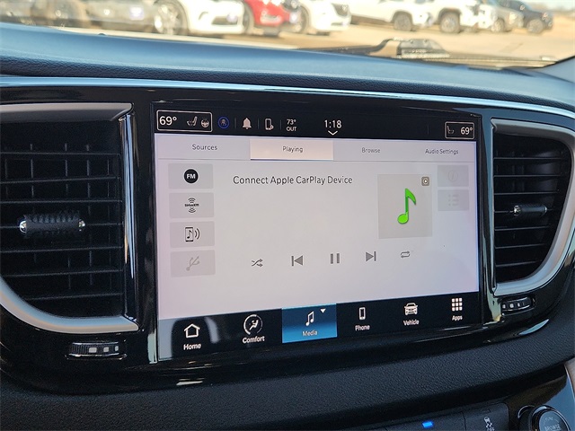 Used Car 2022 Chrysler Pacifica  Touring L For Sale Under $20,000 In Plainview, Texas