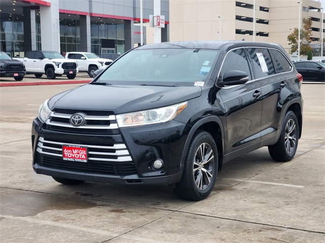 2019 Toyota Highlander LE Plus Black at Classic Elite Chevrolet Sugar Land