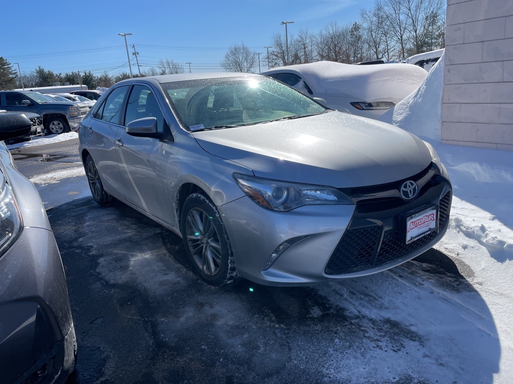 2017 Toyota Camry SE