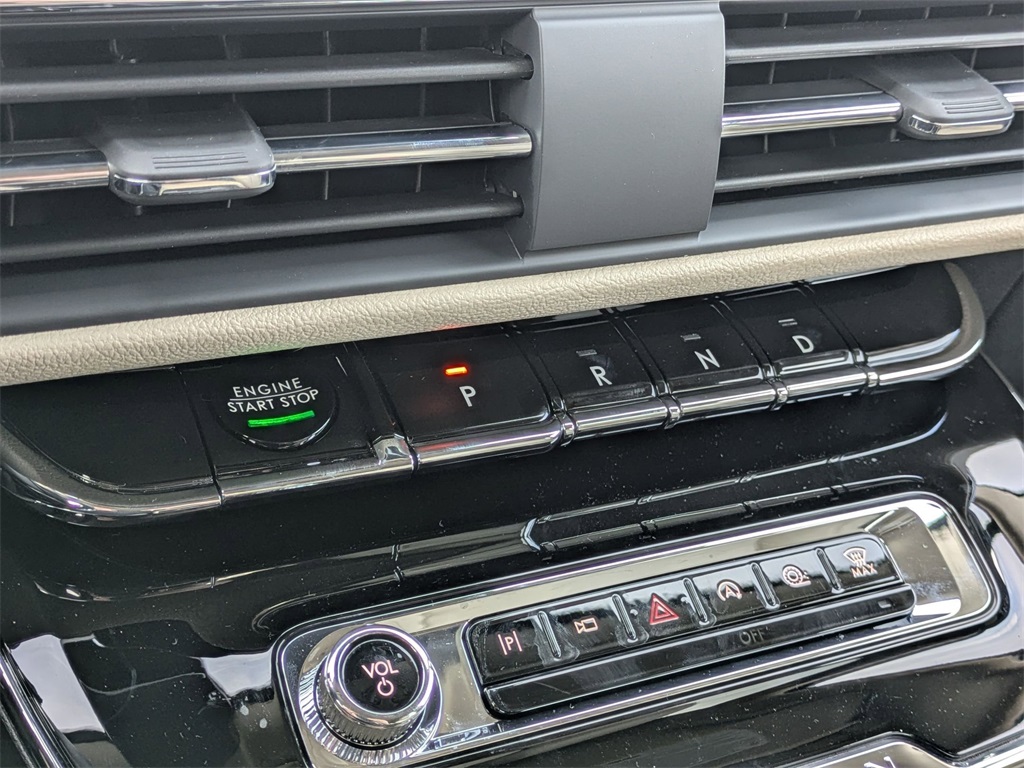 New 2025 Lincoln Corsair For Sale in Findlay, OH