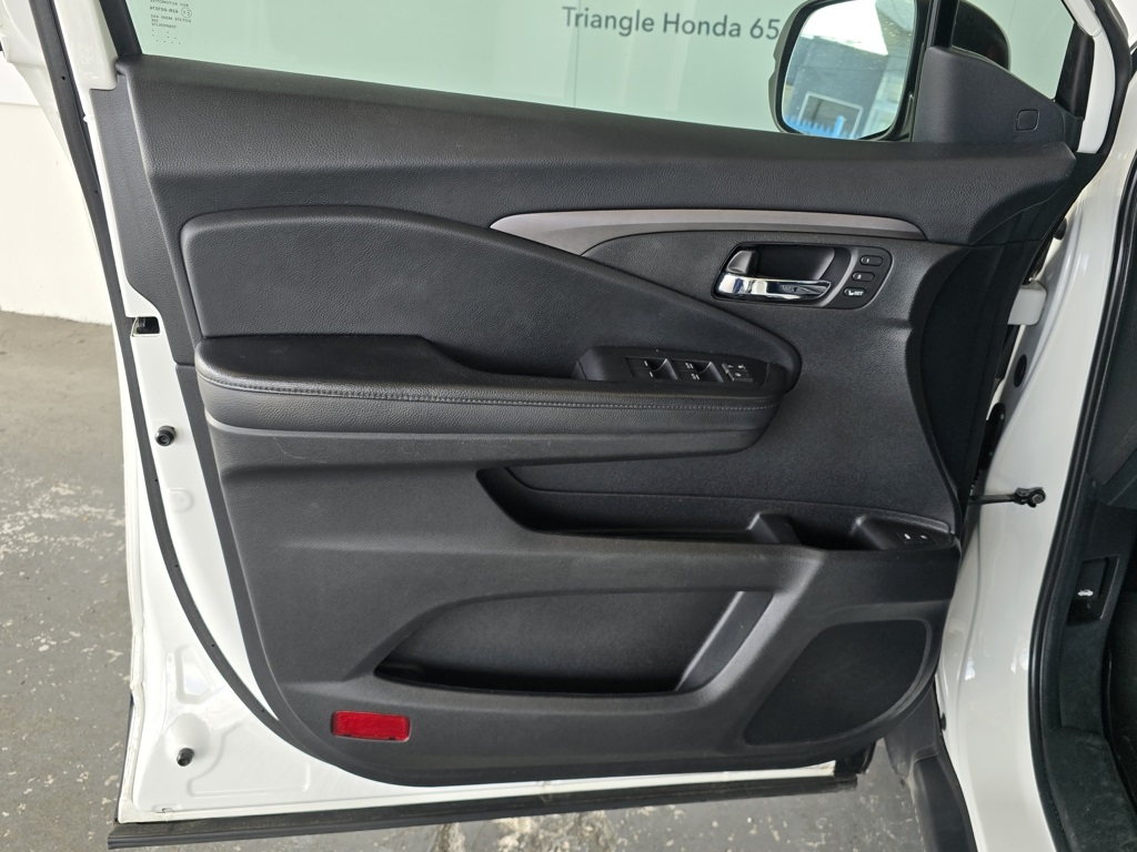 Thumbnail: 2021 Honda Pilot - 22