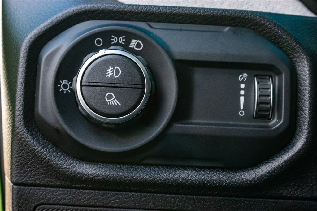 New Car 2025 Jeep Gladiator  Sport For Sale Under $50,000 In San Marcos, Texas