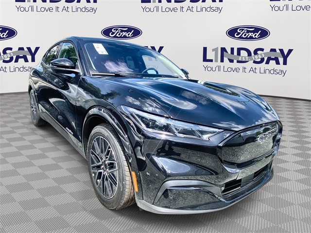 2025 Ford Mustang Mach-E