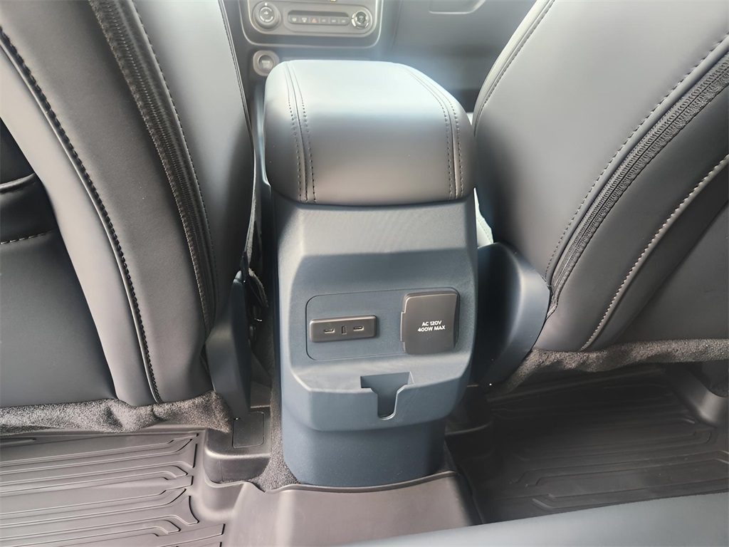 2025 Ford Maverick