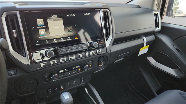 2025 Nissan Frontier