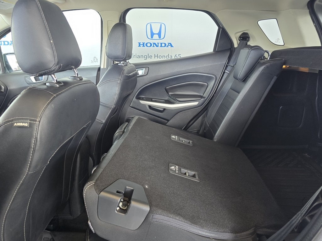 Thumbnail: 2022 Ford EcoSport - 17