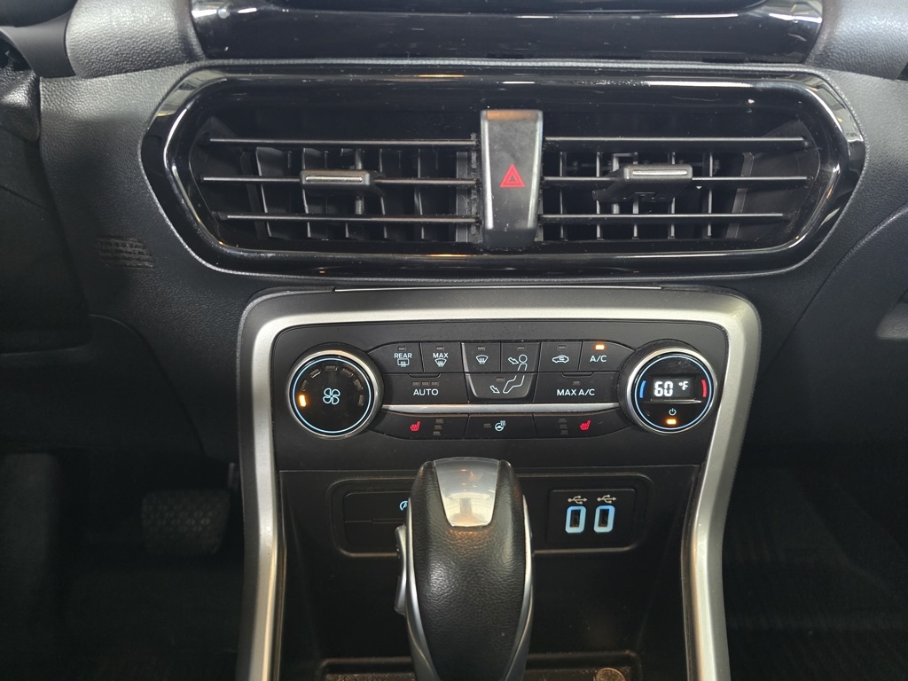 Thumbnail: 2022 Ford EcoSport - 28