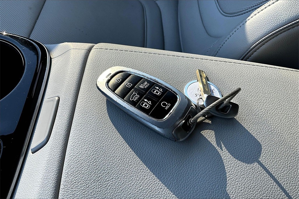 2024 Hyundai Tucson Limited Gray at Texan Dodge Chrysler Jeep Ram