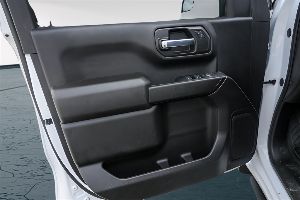 Used Car 2021 Chevrolet Silverado 1500  Custom Trail Boss For Sale Under $40,000 In Austin, Texas