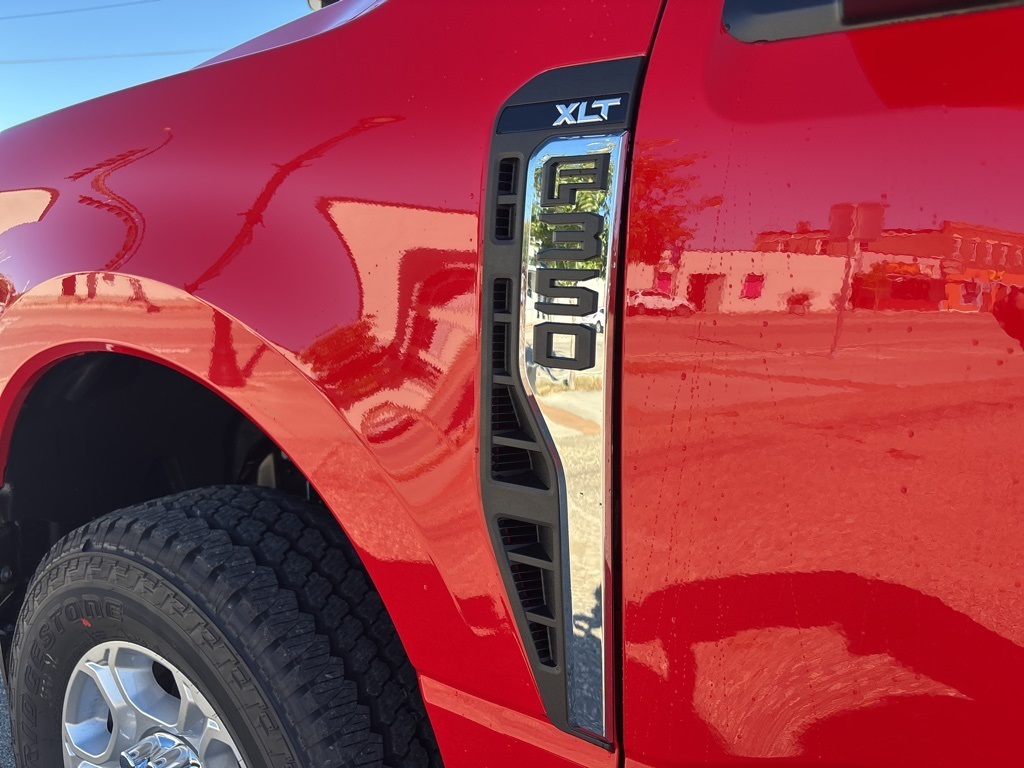 2026 Ford F-350SD