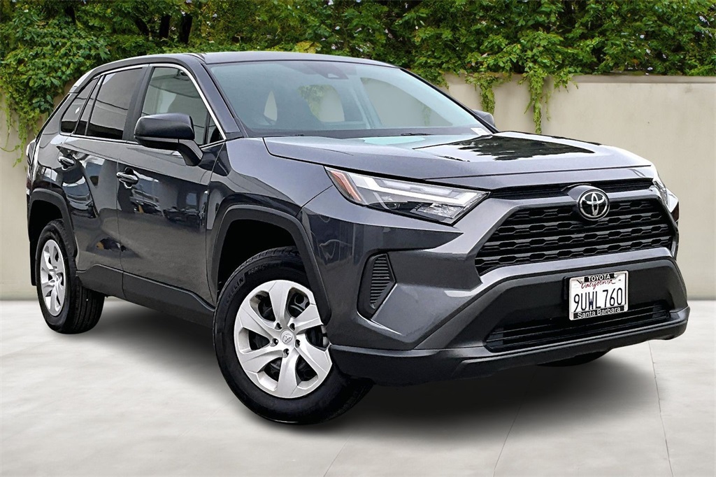 2025 Toyota RAV4 LE AWD