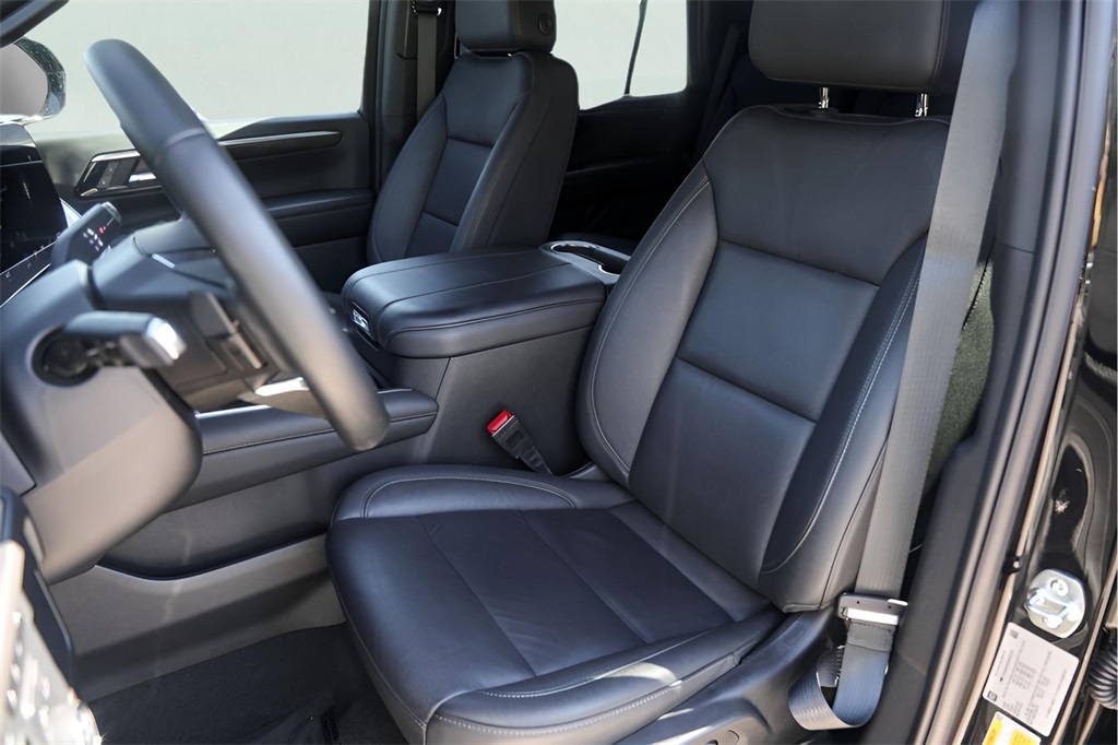 Used Car 2025 Chevrolet Tahoe  Z71 For Sale Under $70,000 In Austin, Texas