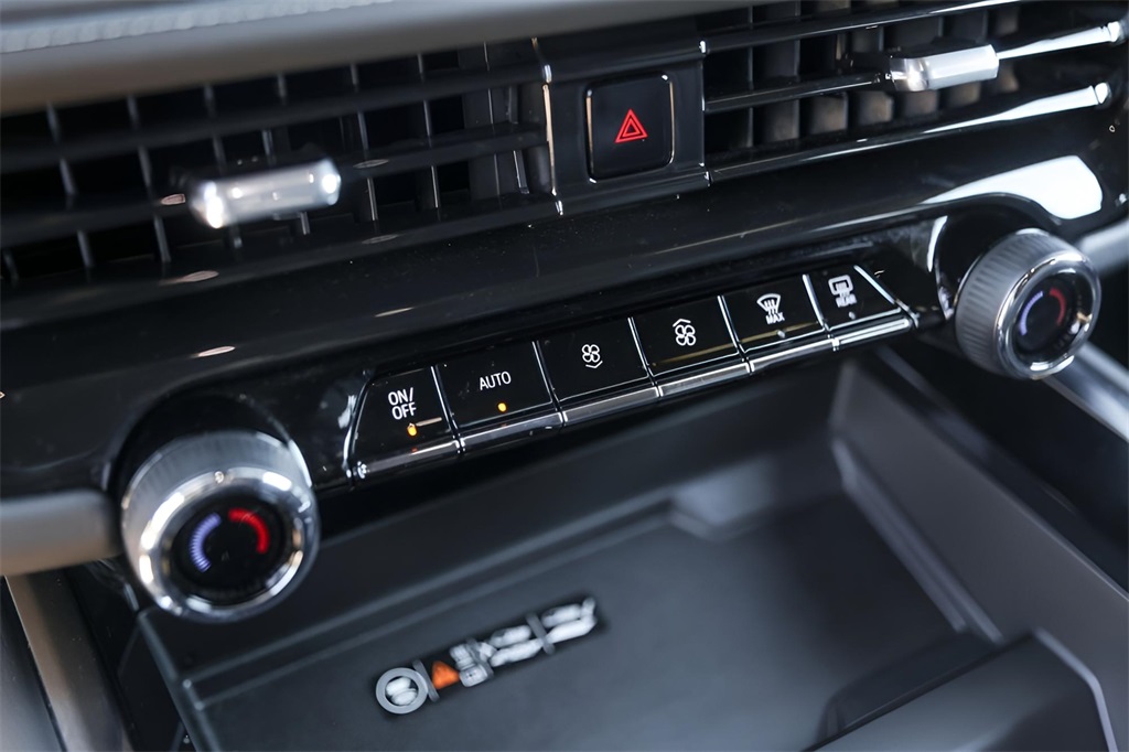 Used Car 2025 Chevrolet Tahoe  Z71 For Sale Under $70,000 In Austin, Texas