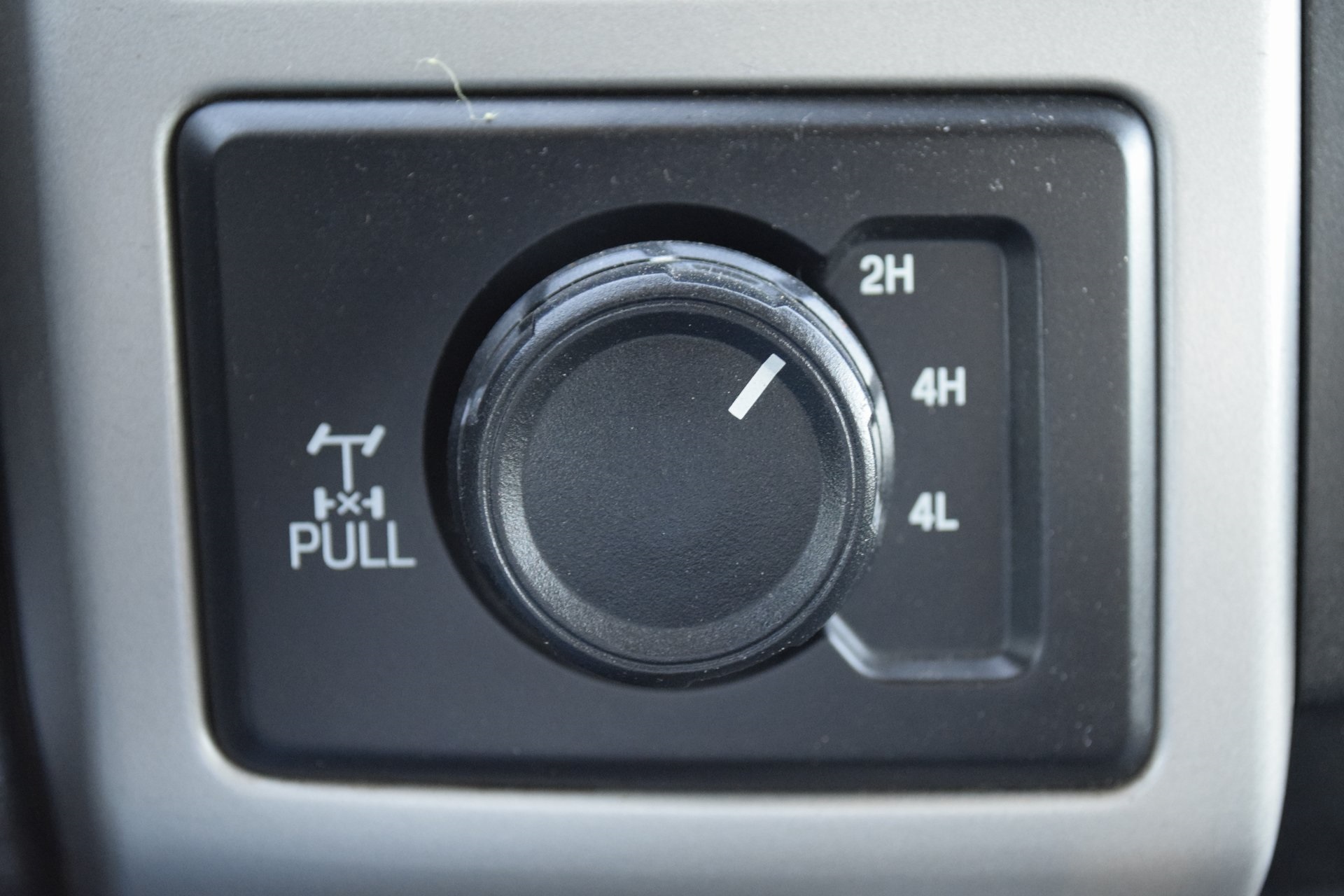 2019 Ford F-250SD Lariat Red at Autostrade