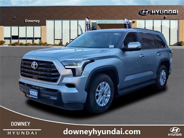2025 Toyota Sequoia SR5 4WD