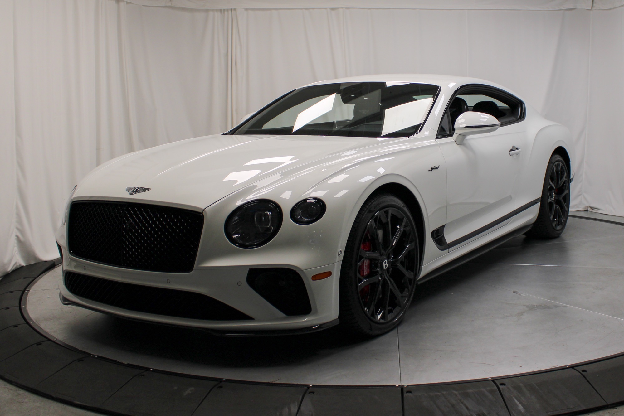 /2024 Bentley Continental-GT