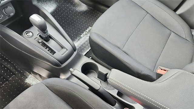 2025 Nissan Kicks Play